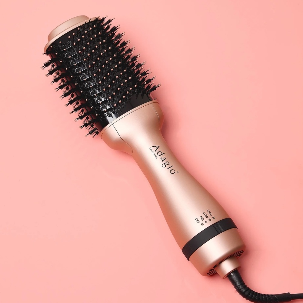 Adagio California Hot Air Brush Blowout Brush,‎  Rose Gold, 1000W Ionic, NWOB